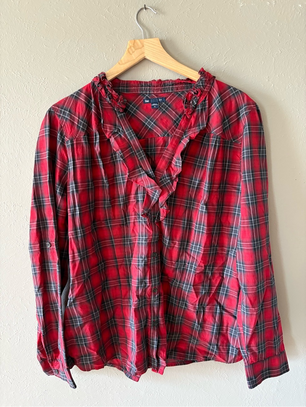 GAP plaid ruffled button down